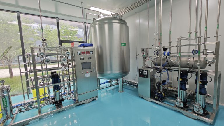 the picture of Plamed's factory(Pure water tank)